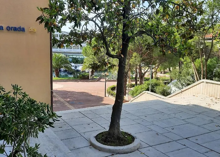 Apartment Luka